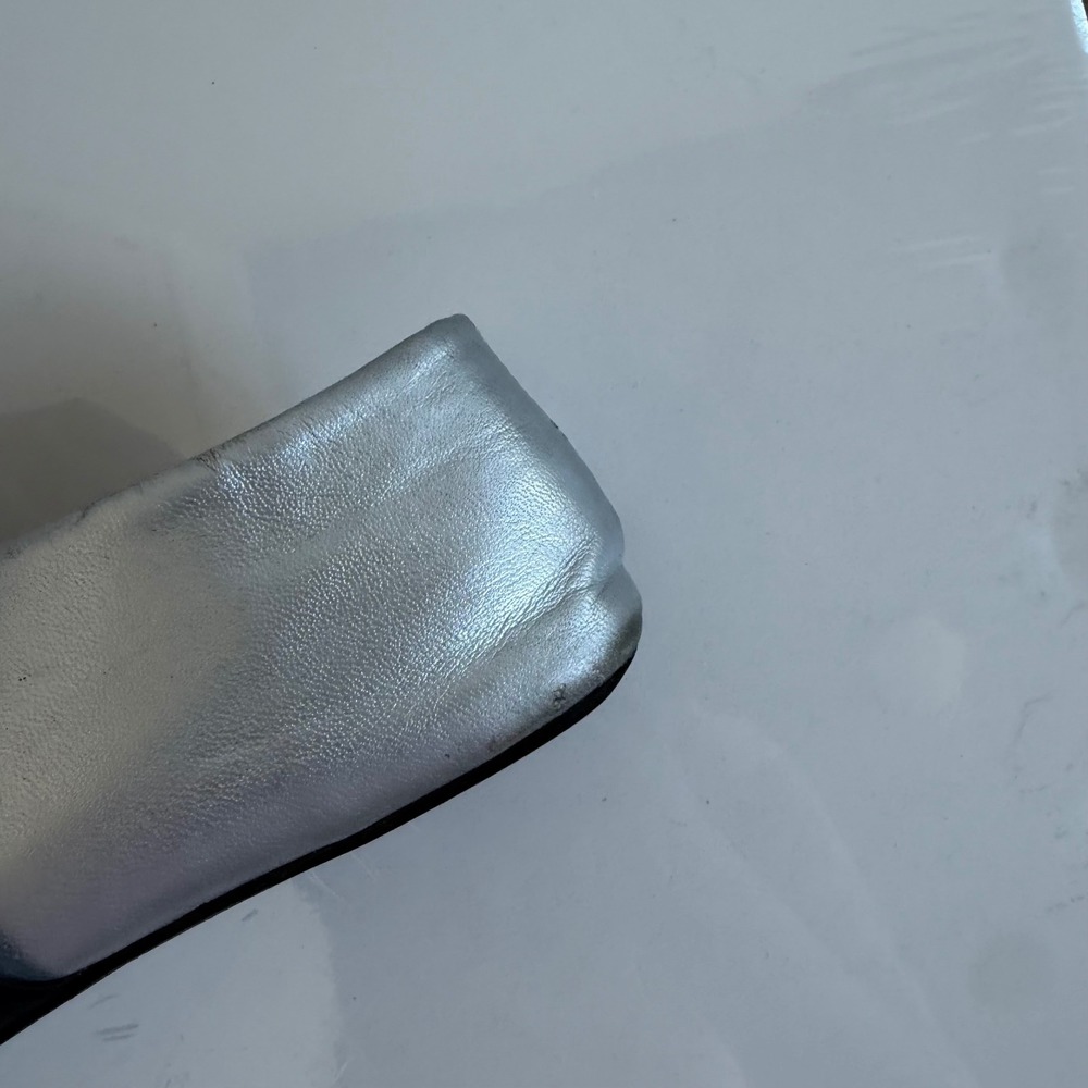 Alaïa Silver Leather Flats with Silver Bead Strap - Picture 10 of 15